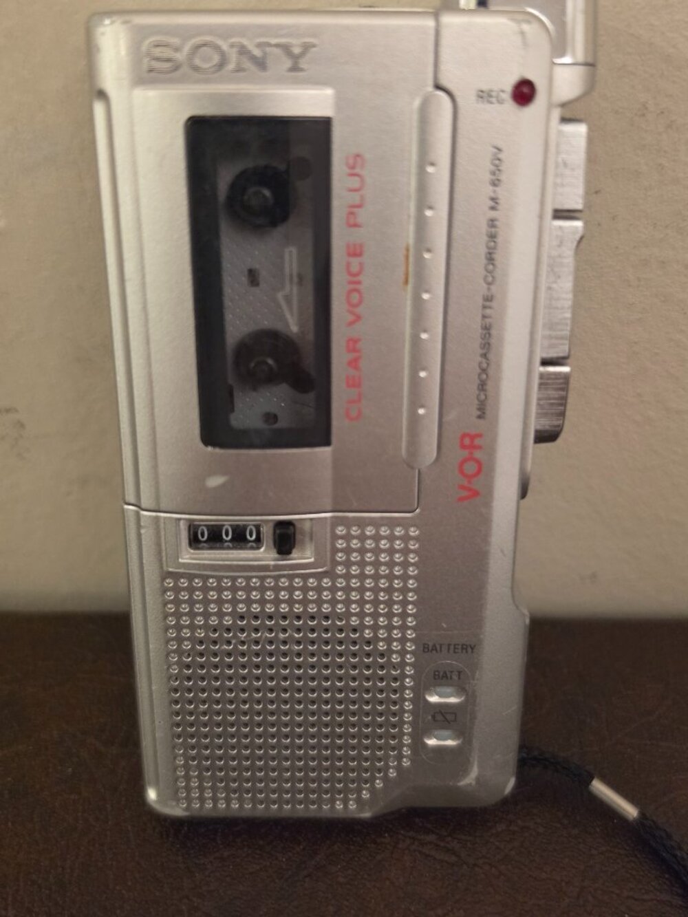 Sony Pressman M-650V Handheld Cassette Voice Recorder (preowned)